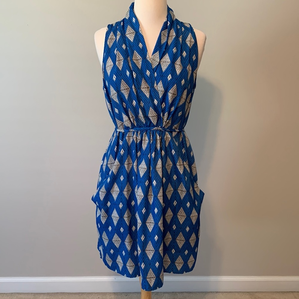 Tie Back Dress with Pockets!